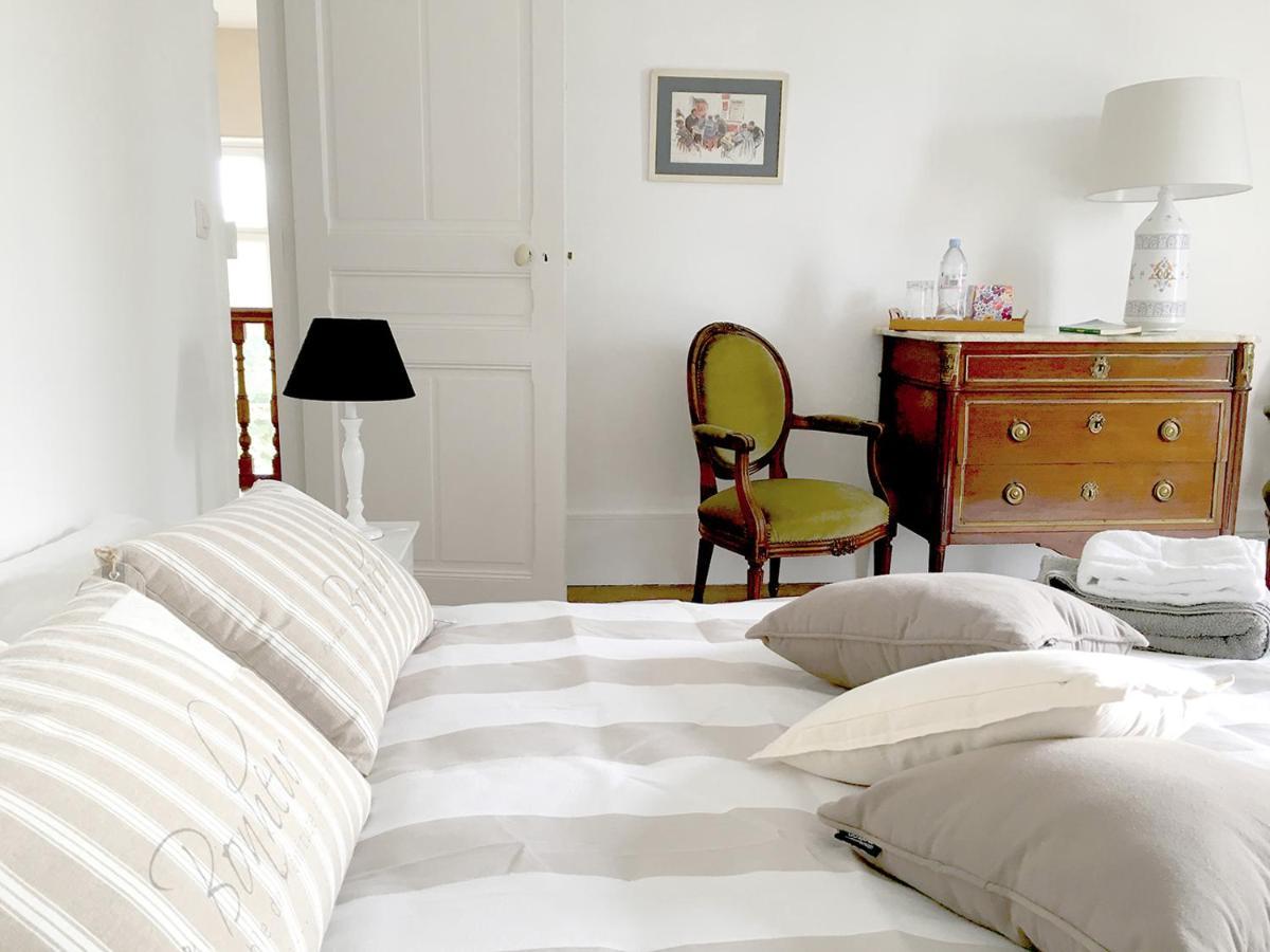 Les Chambres De Louis Le Chesnay  Eksteriør billede