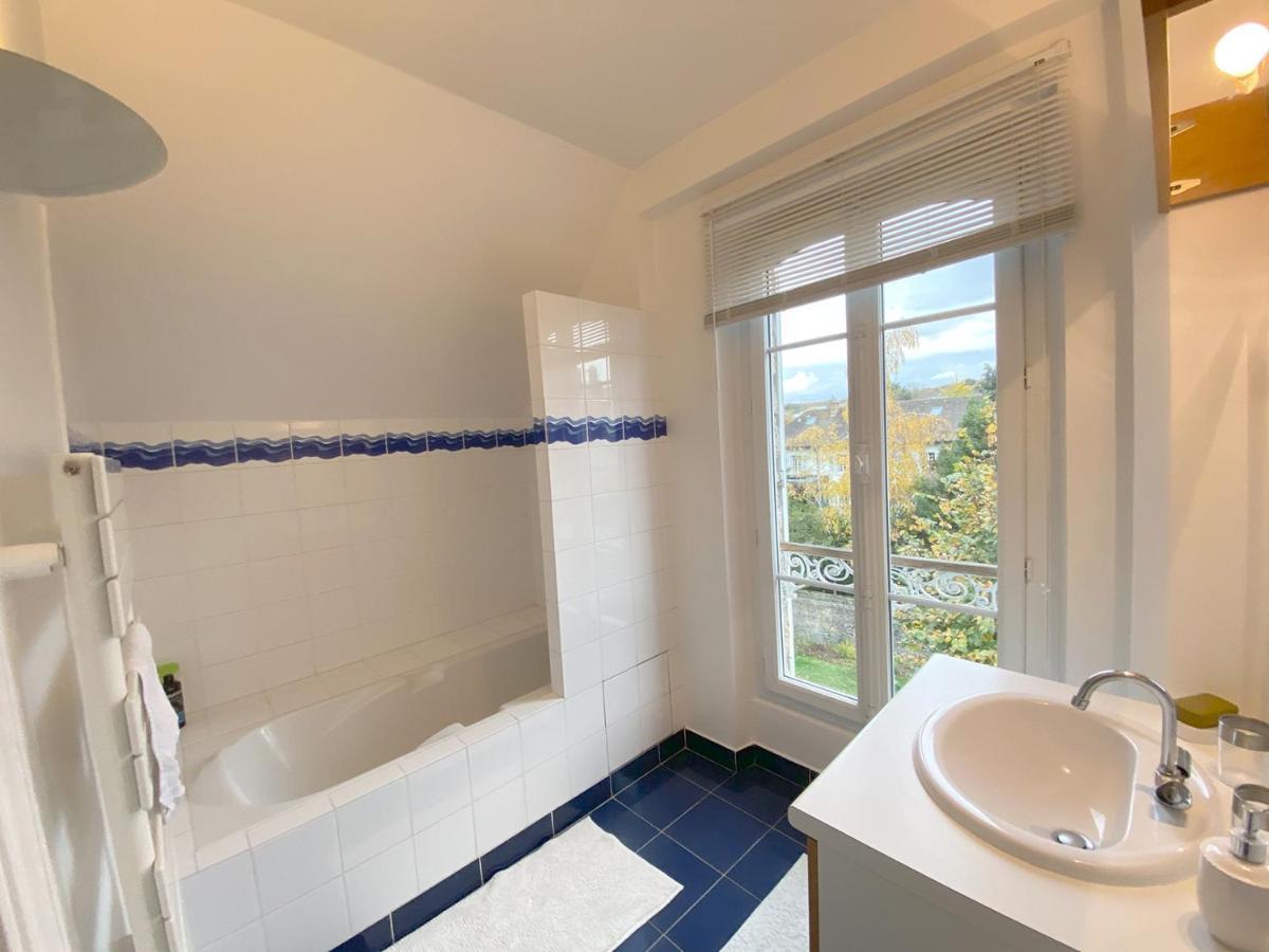 Les Chambres De Louis Le Chesnay  Eksteriør billede